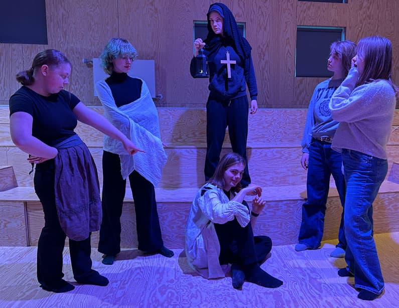 Heksejagt i dramalinjens teaterstykke